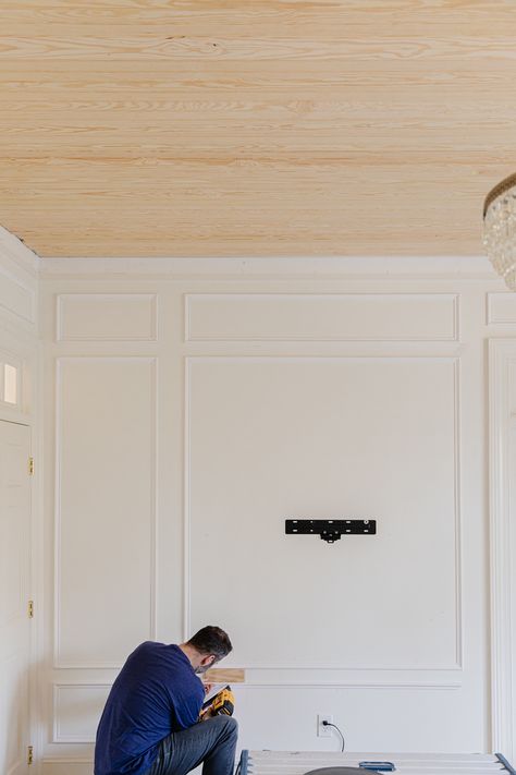 Moldings And Trim Bedroom, Box Molding Entryway, Box Molding Around Tv, Box Molding On Walls Bedroom, Wall Box Trim Ideas, Dining Room Shadow Box Trim, Box Trim Tv Wall, Box Trim Around Tv, Picture Frame Moulding Entryway