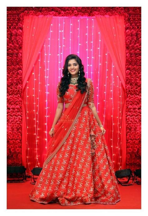 https://youtu.be/BDJqHGarNUo Red Half Saree Lehenga, Grand Lehenga Indian Weddings, Red Half Saree, Red Bridal Lehenga, Lehenga Saree Design, Half Saree Lehenga, Zardosi Work, Indian Outfits Lehenga, Wedding Lehenga Designs