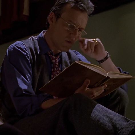 Rupert Giles Ripper, Rupert Giles Buffy, Buffy The Vampire Slayer Giles, Giles Aesthetic, Rupert Giles Aesthetic, Buffy The Vampire Slayer Aesthetic, Giles Buffy, Buffy Aesthetic, Rupert Giles