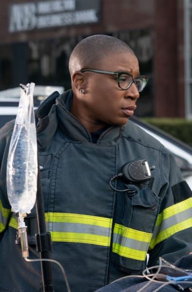 9-1-1's Aisha Hinds on Season 7, Hen's Evolution, and the 'Epic' Adventures Ahead Aisha Hinds, Jason George, Peter Krause, Medical Series, Moment Of Silence, Popular Shows, Men Looks, Greys Anatomy, Firefighter