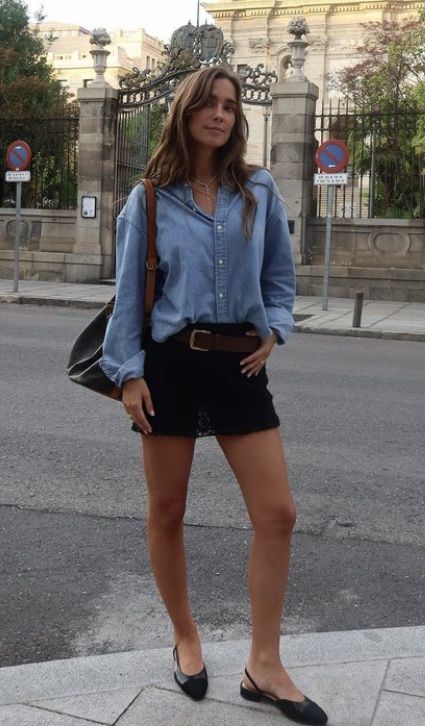 Spanish Street Style
#MadrileniansInMadrid
Moda Española
Madrilenians
#BarcelonaStreetStyle
Maria Pombo
Isa Hernaez Ralph Lauren Denim Shirt Women, Ralph Lauren Denim Shirt Outfit, Denim Button Up Shirt Outfit Summer, Blue Skirts Outfit, Button Down And Skirt Outfit, Denim Shirt Summer Outfit, Cute Black Outfits Casual, Denim Shirt With Skirt, Shirt With Skirt Outfit