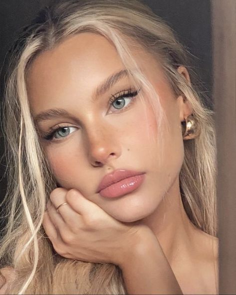 Brookelle Mckenzie, No Make Up Make Up Look, Self Love Art, Blonde With Blue Eyes, Angel Makeup, Instagram Face, Angels Beauty, Formal Makeup, Makeup For Blondes