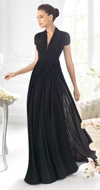 Sukienki Maksi, 파티 드레스, Chique Outfits, Mother Of Groom Dresses, Mob Dresses, Long Black Dress, Mother Of The Bride Dress, Looks Chic, Gorgeous Gowns