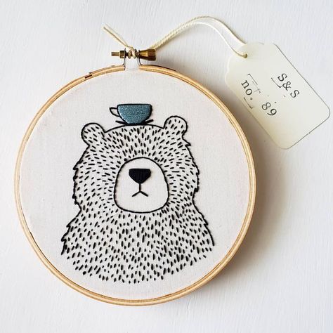 Bear embroidery Jackson Ms, Pola Sulam, 자수 디자인, Hand Embroidery Stitches, Embroidery Hoop Art, Embroidery Craft, Hand Embroidery Patterns, Embroidery Inspiration, Hand Embroidery Designs