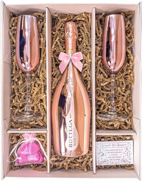 Bottega Rose Gold Sparkling Wine 75cl Gift Set Hamper With 2 Metallic Pink Champagne Flutes, Chocolates and Gift Box - Gifts For Girls and Women (Metallic Tops) : Amazon.co.uk: Grocery Tops Amazon, Metallic Tops, Champagne Chocolate, Wine Gift Set, Box Gifts, Metallic Pink, Champagne Flutes, Pink Champagne, Sparkling Wine