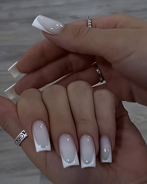 White Base French Nails, Long French Manicure, Milky French Manicure, Victoria Secret Nails, Tapered Square Nails, Acrylic Toe Nails, Gel Nails Diy, Classy Acrylic Nails, Short Square Acrylic Nails