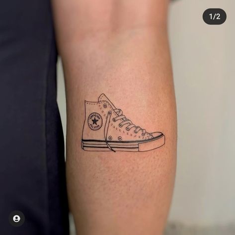 Converse Shoe Tattoo, Sneaker Tattoo, Converse Tattoo, Amir Tattoo, Record Player Tattoo, All Star Tattoo, Silly Tattoos, Shoe Tattoo, Africa Tattoos