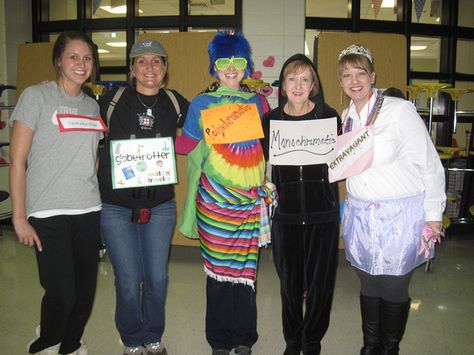 Vocabulary Parade, School Costume, Vocabulary Words, The School, School Stuff, Fun Things, A Bad, School Year, Vocabulary