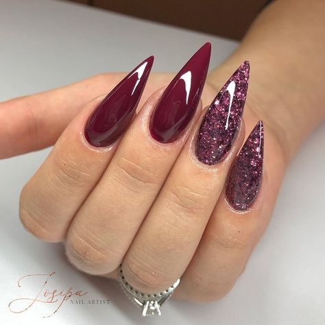 Mauve Stilleto Nails, Fall Staleto Nails, Short Stilleto Nails Fall Colors, November Nails Stilleto, Fall Nails Pointy, Fall Stelito Nails, Nails Stelitto, Deep Red Nails Designs Burgundy, Burgundy Nails Stiletto