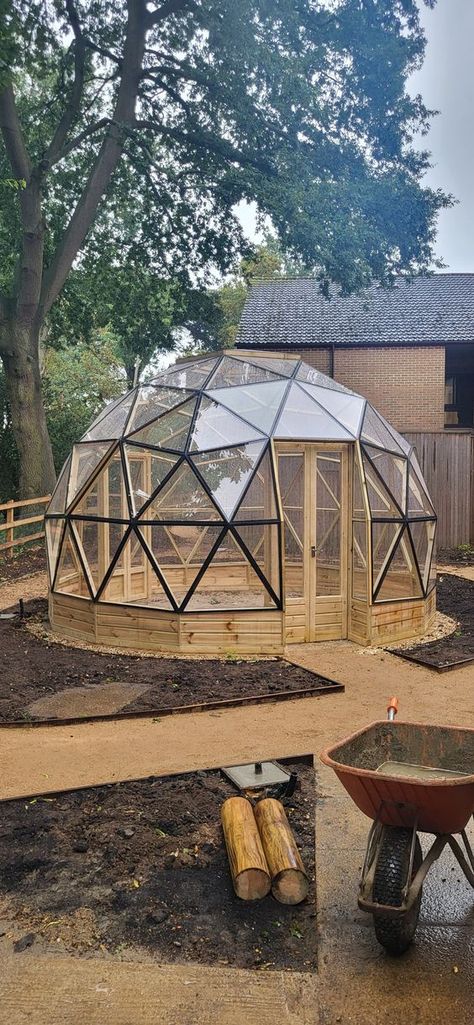 Therapy Garden Dome - 4.7m diameter geodesic dome — Snowdon Domes Therapy Garden, Event Entrance Design, Garden Dome, Dome Room, Geodesic Dome Greenhouse, Geometric Dome, Building A Trellis, Glamping Pods, Tropical Greenhouses