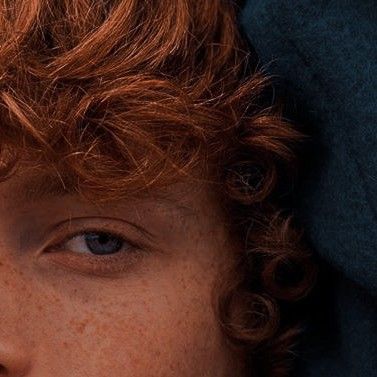 Auburn Haired Men, Cute Freckled Guys, Ginger Hair Guy, Short Ginger Hair Aesthetic, Freckles Guy, Red Head Guy, Ginger Blue Eyes, Red Head Men, Ginger Teen