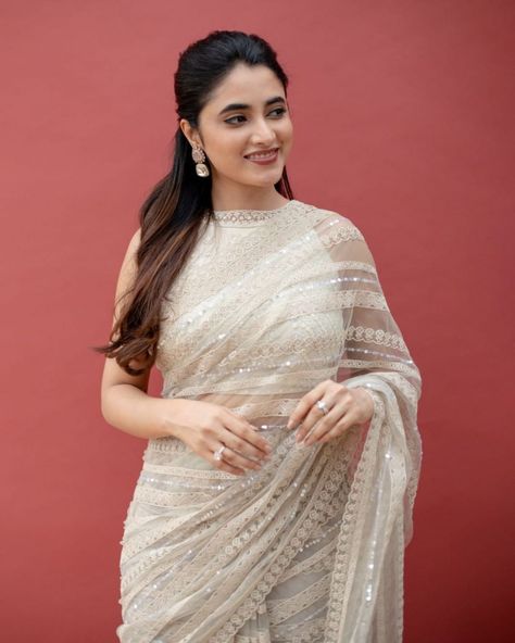 White Sequin Saree, Net Saree Blouse Designs, Net Saree Blouse, Priyanka Mohan, Simple Saree Designs, Sarees For Girls, Saree Wearing Styles, Saree Bollywood, Fashionable Saree Blouse Designs