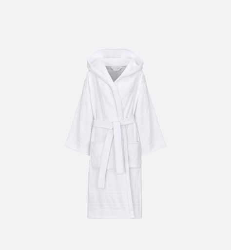 L Bathrobe White Cannage 30 Montaigne | DIOR Denim Swimsuit, Icon Shoes, Maria Grazia Chiuri, Christian Dior Couture, Short Denim, Maria Grazia, Dior Couture, Tshirt Skirt, Elegant Invitations