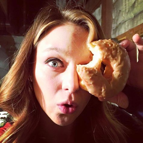 Donuts is Supergirl's Kryptonite Melissa Benoit, Melisa Benoist, Mellisa Benoist, Jessica Lucas, Laser Vision, Zazie Beetz, Rose Leslie, Melissa Supergirl, Chyler Leigh