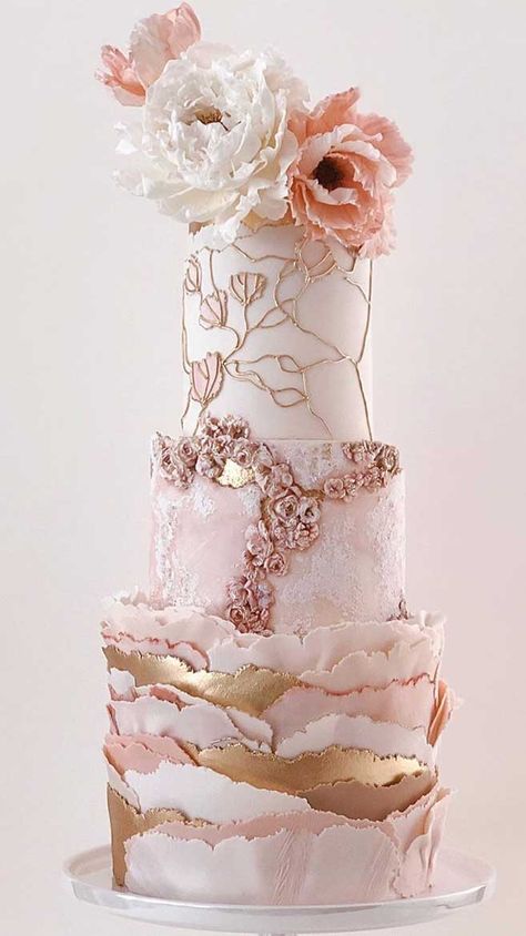 Need some inspiration for your cake design? Which style of cake should you choose? What should it taste like? The wedding cake style will relate... Cake With Gold Accents, Most Beautiful Wedding Cakes, Whimsical Cakes, Wedding Cake With Gold, Model Cake, Professional Cakes, Pink Cakes, Delish Cakes, Cake With Gold