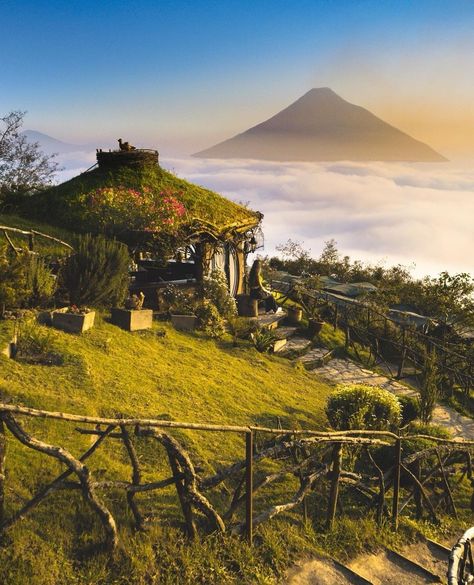 It's a beautiful world Guatemala Landscape, Guatemala Photography, Guatemala Trip, Guatemala Travel, Beautiful Castles, Hello Welcome, Paper Cut, Central America, Travel Bucket List