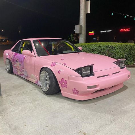 @fish.ey shared a photo on Instagram: “The mystery machine🌸 • • • #itasha#rps13#nissan#240sx#s13#schassis#pink#smallwheels#drift#slammed…” • Aug 17, 2021 at 8:14pm UTC Pink Miata, Y2k Cars, Nissan 240sx S13, 240sx S13, Pink Car Accessories, Wallpaper Luxury, Mystery Machine, Pimped Out Cars, Best Jdm Cars