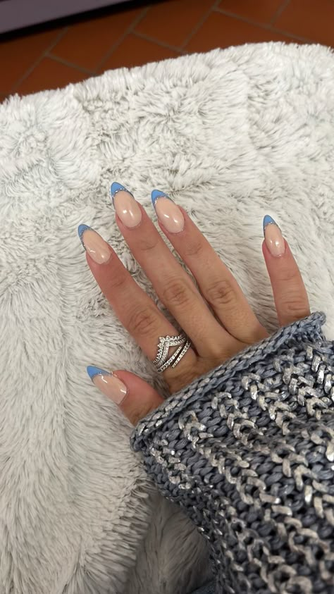 Light Blue And Silver Nails Almond, Blue French Tip With Glitter Line, Blue French Nails With Glitter, Light Blue Sparkle French Tip Nails, Light Blue Prom Nails Almond, Bridgerton Blue Nails, Silver And Light Blue Nails, French And Glitter Nails, Light Blue Almond Nails Design