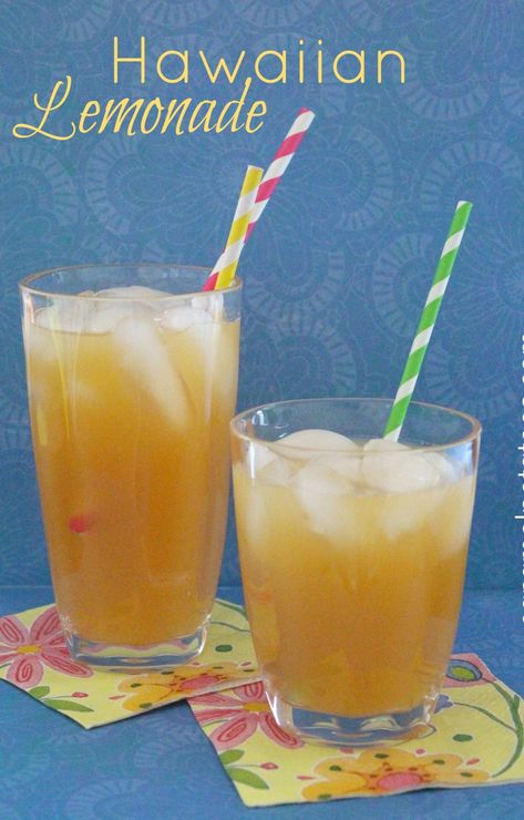 Caramel Potatoes, Hawaiian Party Food, Hawaiian Drinks, Alcoholic Punch Recipes, Best Lemonade, Shakes Drinks, Hawaiian Food, Lemonade Recipes, Punch Recipes