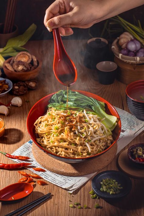 Food Photography
Chinese Noodles Food Photoshoot, Menu Book, Food Photography Inspiration, Chinese Traditional, Chinese Food, Traditional Food, Food Styling, Happy Hour, Asian Recipes