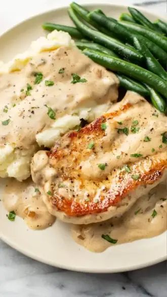 Cream of Mushroom Pork Chops - All Recipe Secret Cream Of Mushroom Pork Chops And Rice, Oven Baked Pork Chop Recipes Cream Of Mushrooms, Cream Of Mushroom Pork Chops, Mushroom Soup Pork Chops, Pork Chops And Rice, Boneless Pork Chop Recipes, Baked Pork Chops Oven, Mushroom Pork Chops, Pork Chop Recipes Baked