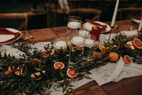 FiftyFlowers on Instagram: “Planning your outdoor wedding, but worried bugs are going to crash the party?? 🤔 This seeded eucalyptus garland is filled in with oranges…” Woodland Wedding Centerpieces, Instagram Planning, Samantha Wedding, Jewel Tone Wedding, Wedding Buffet, Eucalyptus Garland, Seeded Eucalyptus, Thanksgiving Table Settings, Winter Wedding Inspiration