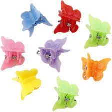 These adorable colourful mini butterfly hairclips come in a pack of 5 bright assorted colours.Sizing: 1.4x1.3cm Style Baby Hair, Plastic Butterfly, Hair Clips 90s, Butterfly Hair Clips, Halloween Costumes College Girls, Girls Unique, Hair Clamps, Party Kits, Butterfly Hair Clip