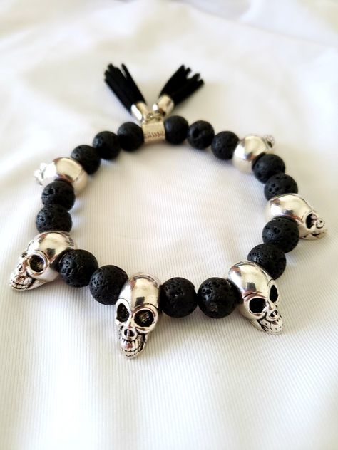 Rock Punk, Skull Jewelry, Red Diamond, Gothic Art, Paracord, Macrame, Beaded Bracelets, Bracelet, Red