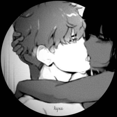 Follow me for more matching pfp Mix Couple Matching Pfp, Anime Interracial Couples, Mommy Pfp Matching, Interracial Anime Pfp Matching, Matching Pfp Biracial Couple, Matching Black Pfp Couple, Black And White Couples Pfp, Black Matching Pfps For Best Friends, Matching Pfp Biracial