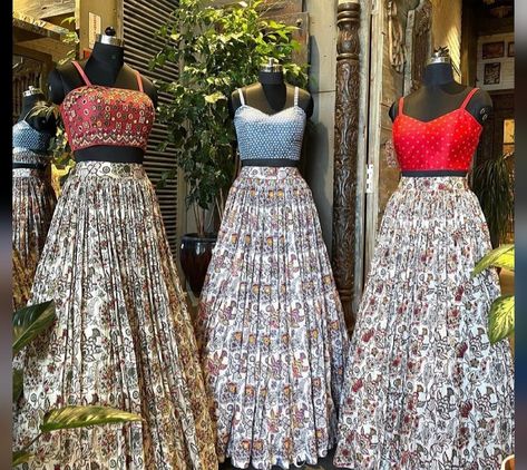 Printed Lengha, Jaipur Trip, Lehenga Styles, Gowns Designs, Lengha Dress, Indian Dress Up, Desi Attire, Ikkat Dresses, Navratri Dress