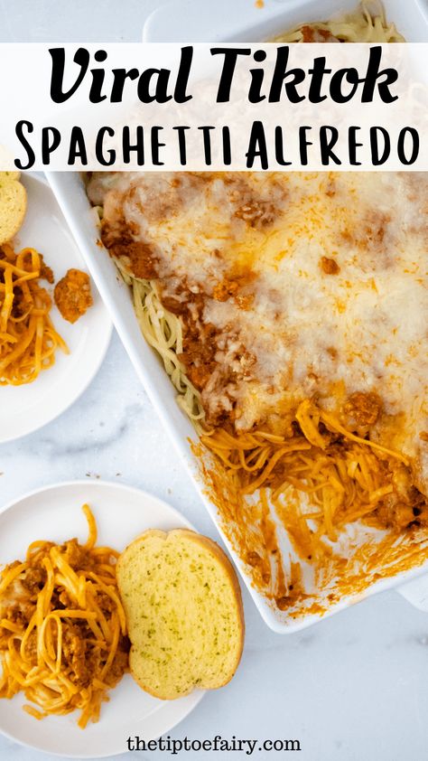 Creamy Baked Spaghetti Recipe, Tick Tick Pasta, Best Spaghetti Recipe With Alfredo, Baked Spaghetti Alfredo Recipe, Spaghetti And Alfredo Pasta, Spaghetti Noodle Casserole, Til Tom Spaghetti, Spagetti Noodle Recipes Easy, Viral Tiktok Spaghetti Recipe