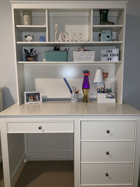 Study Table Shelves, Study Desk Small Bedroom, Room Table Ideas Desks, Study Desk Ideas Bedroom, Reading Table Design Desks, Desk For Room, Cute Desk Ideas, Study Table Design Ideas, Small Study Desk