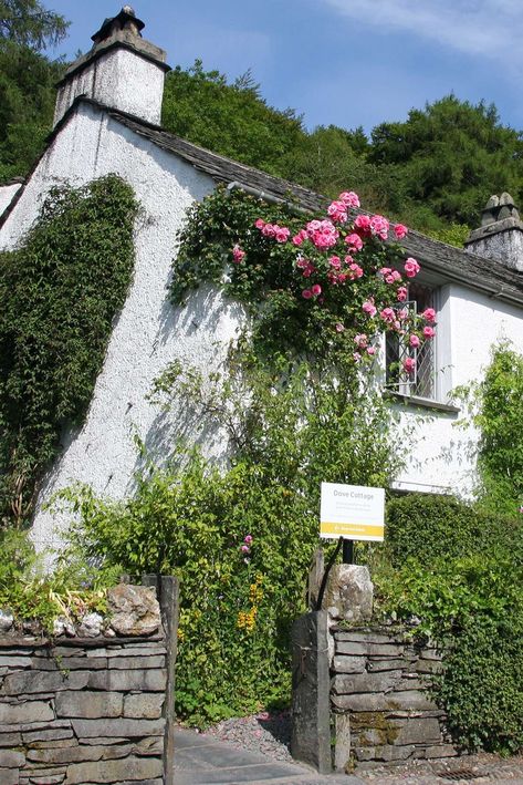 Dorothy Wordsworth, Poetry Workshop, Samuel Taylor Coleridge, William Wordsworth, County House, Cumbria, Large Homes, Lake District, On The Edge