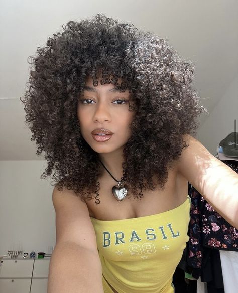 Curly Shag Haircut, Curly Afro Hair, Curly Cut, Curly Fro, Haircut Inspo, Biracial Hair, Short Curly Haircuts, Beautiful Curly Hair, Hairdos For Curly Hair