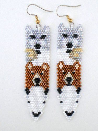 Indian Beadwork, Native American Beadwork Patterns, Native Beading Patterns, Stitch Jewelry, Seed Bead Crafts, Native American Beaded Earrings, Native Beadwork, Brick Stitch Earrings, Brick Stitch Pattern