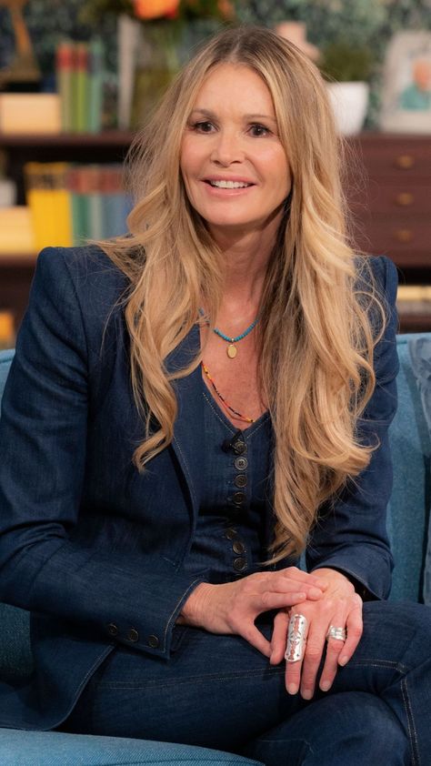 Supermodel Elle Macpherson's nutritionist has shared the secret to her age-defying looks after she came to her aged 50 'not feeling inspired', as well as having 'sugar cravings and poor digestion' Elle Macpherson Diet, Simple Diet, Liver Diet, Hair Mistakes, Elle Macpherson, Easy Diets, Healthy Hair Tips, Age 50, Look Older