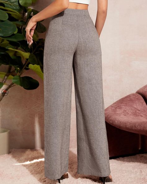 https://dengss.clothing/dengss-sheinx-prive-womens-pocketed-straight-leg-pants-in-solid-color/?feed_id=1715665&_unique_id=65fd7812343a6&utm_source=Instagram&utm_medium=28dengss&utm_campaign=FS%20Posteronline%20clothingColor: ApricotStyle: CasualPattern Type: PlainType: Wide LegClosure Type: Zipper FlyDetails: Button, Pocket, ZipperWaist Line: High WaistLength: LongFit Type: LooseFabric: Non-StretchMaterial: Woven FabricComposition: 100% PolyesterCare Instructions: Machine wash or professional... Professional Work Outfit, High Waist Wide Leg Pants, Cute Pants, Women Pants, China Fashion, How To Look Classy, Grey Fashion, Latest Fashion Clothes, Wide Leg Trousers