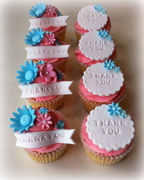 Teacher/thank you cupcakes...... Thank You Cupcake Toppers, Thank You Cupcakes Ideas, Thank You Cake Ideas, Cupcakes For Teachers, Ballet Cupcakes, Teacher Cupcakes, Thank You Cupcakes, Appreciation Cookies, Eid Cupcakes