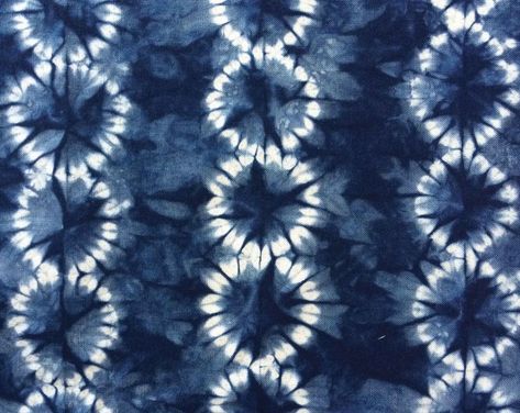 Cloth Patterns, Indigo Dyeing, Indigo Pattern, Fabric Dyeing Techniques, Shibori Designs, Textile Dyeing, Shibori Fabric, Shibori Pattern, Afrique Art