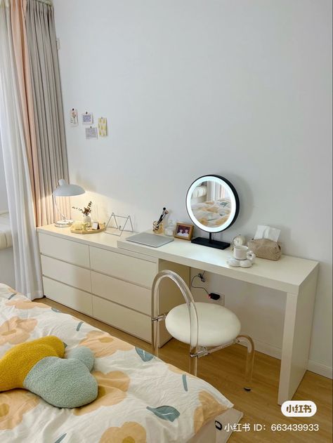 Room With Vanity And Study Table, Study Desk And Makeup Table In One, Bedroom With Study Table And Dressing Table, Ikea Desk Malm, Dressing Table And Desk Combo Ikea, Aesthetic Small Dressing Table, Small Bedroom Hacks, Stylish Bedroom Decor, Small Bedroom Layout