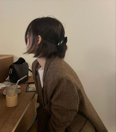 Short Hair, Desk, Hair, On Instagram, Instagram