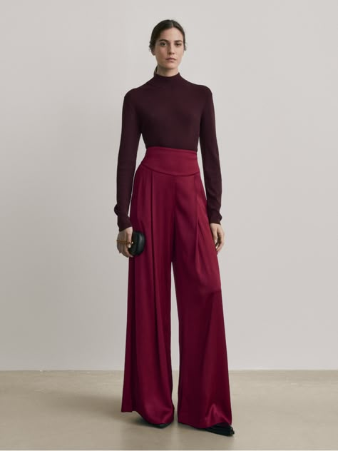 Satin Trousers Outfit, Burgundy Outfit, Burgundy Blouse, Mock Turtleneck Sweater, Satin Trousers, Elegant Dresses Classy, Couture Mode, Summer 22, Classy Work Outfits