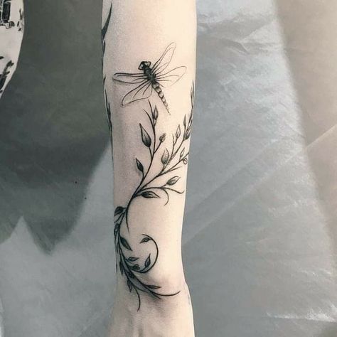 Tattoo Bein Frau, Arm Wrap Tattoo, Wrist Tattoo Cover Up, Wrap Tattoo, Dragonfly Tattoo Design, Flower Wrist Tattoos, Tattoos For Women Flowers, Vine Tattoos, Floral Tattoo Sleeve