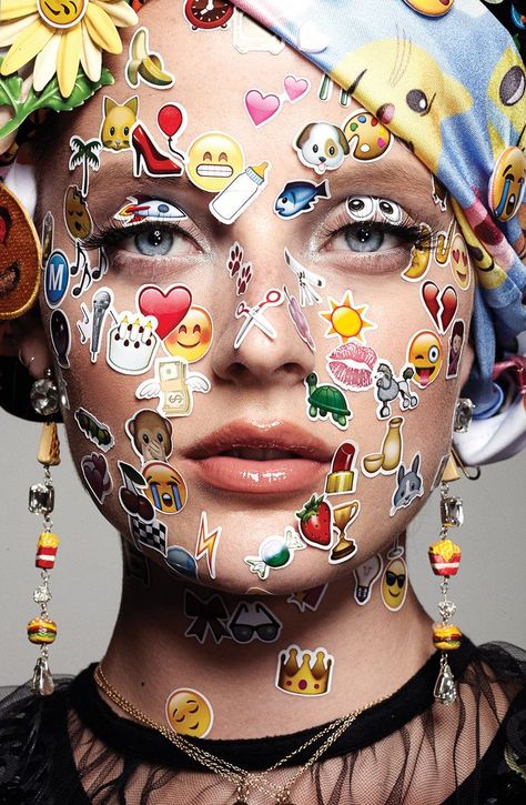 #vforvirtual at #vforvintage Jamie Nelson, Girl Emoji, Face Stickers, Top Beauty Products, Beauty Editorial, Foto Inspiration, Advertising Photography, Photography Inspo, Guardians Of The Galaxy