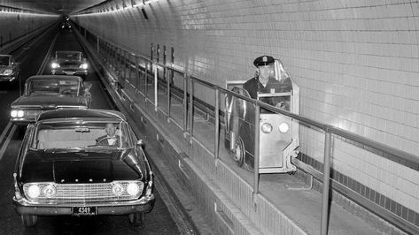 New York Police Used These Tiny ‘Catwalk Cars’ to Patrol the City’s Tunnels Holland Tunnel, Patrol Car, Rare Historical Photos, New York Police, Vintage New York, Hudson River, Jersey City, Police Cars, What Is Life About