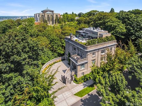 The Sam Hill Mansion Is Seattle’s Most Expensive Home Right Now Newport Beach House, Olympic Mountains, Seattle Homes, Lake Union, Mansions For Sale, Chateau France, Expensive Houses, Rooftop Terrace, Historical Architecture