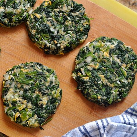 Spinach Burgers, Veggie Burger, Veggie Dishes, Raw Vegan, Vegetarian Dishes, Veggie Recipes, I Love Food, Healthy Cooking, Healthy Eats