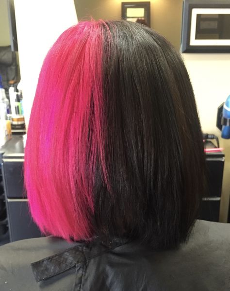 Two tone half and half black and pink hair Half Colored Hair, Split Dye Hair Ideas, Dye Hair Ideas, Split Dye Hair, Lux Hair, Half And Half Hair, Split Dye, Side Bun Hairstyles, Lace Front Bob