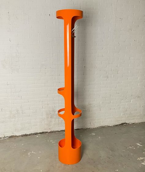 Listed on VNTG.com: Rare hall tree or coat rack by Erik van Buijtenen for Nebu, 1970s | #vntg #vintage Coat Rack Entryway, Mid Century Light, Valet Stand, Foster Partners, Coat Stand, Century Clothing, Coat Rack Wall, Hall Tree, Coat Stands