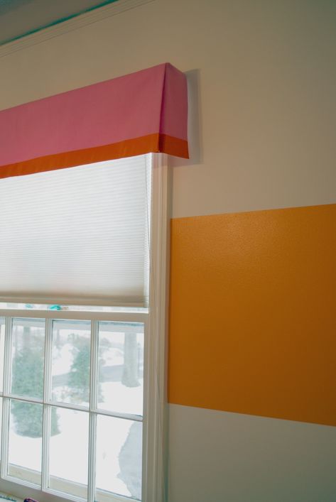 Valences For Windows Bedrooms, Valence Ideas, Window Valences, Diy Window Valance, Front Living Room Ideas, No Sew Valance, Nursery Valance, Box Valance, Pleated Valance